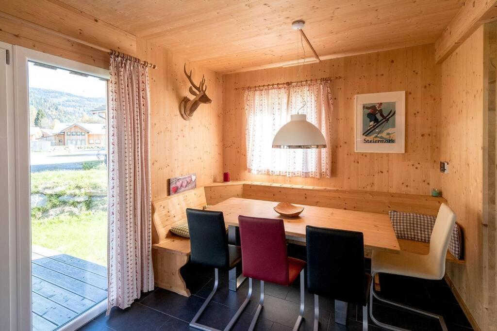Chalet Murau: Luxurious 5 Star Chalet In Ski Area Kreischberg Exteriör bild