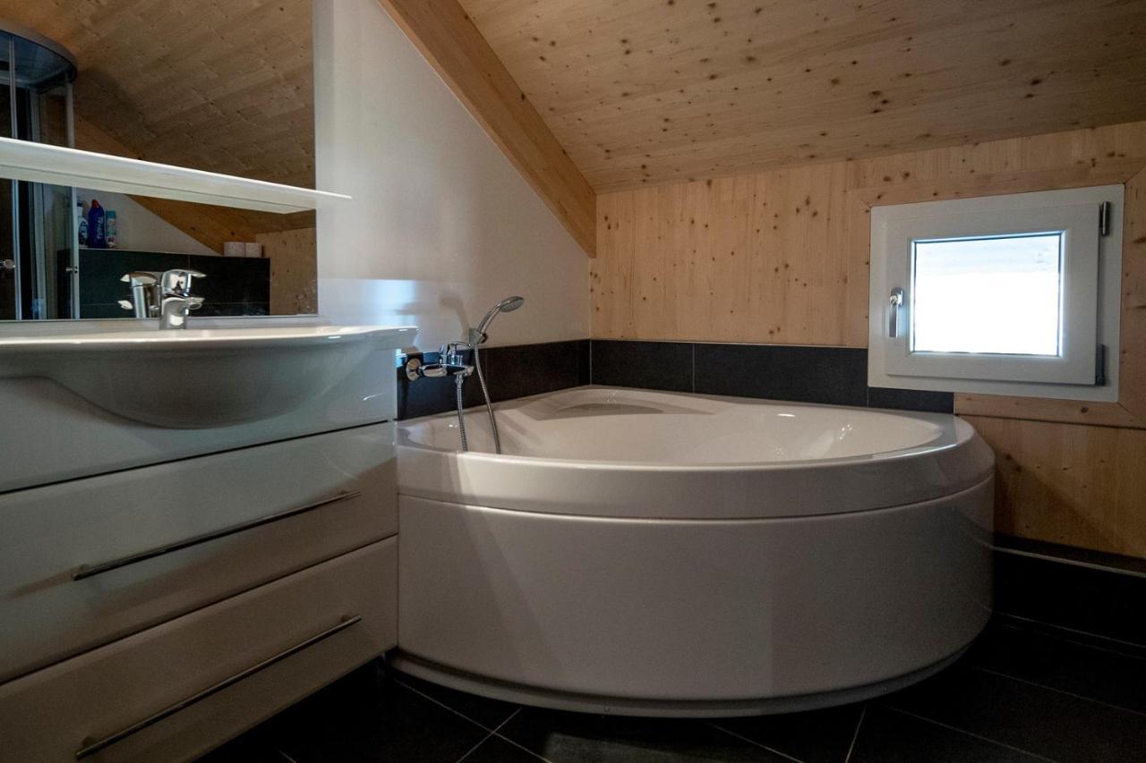 Chalet Murau: Luxurious 5 Star Chalet In Ski Area Kreischberg Exteriör bild